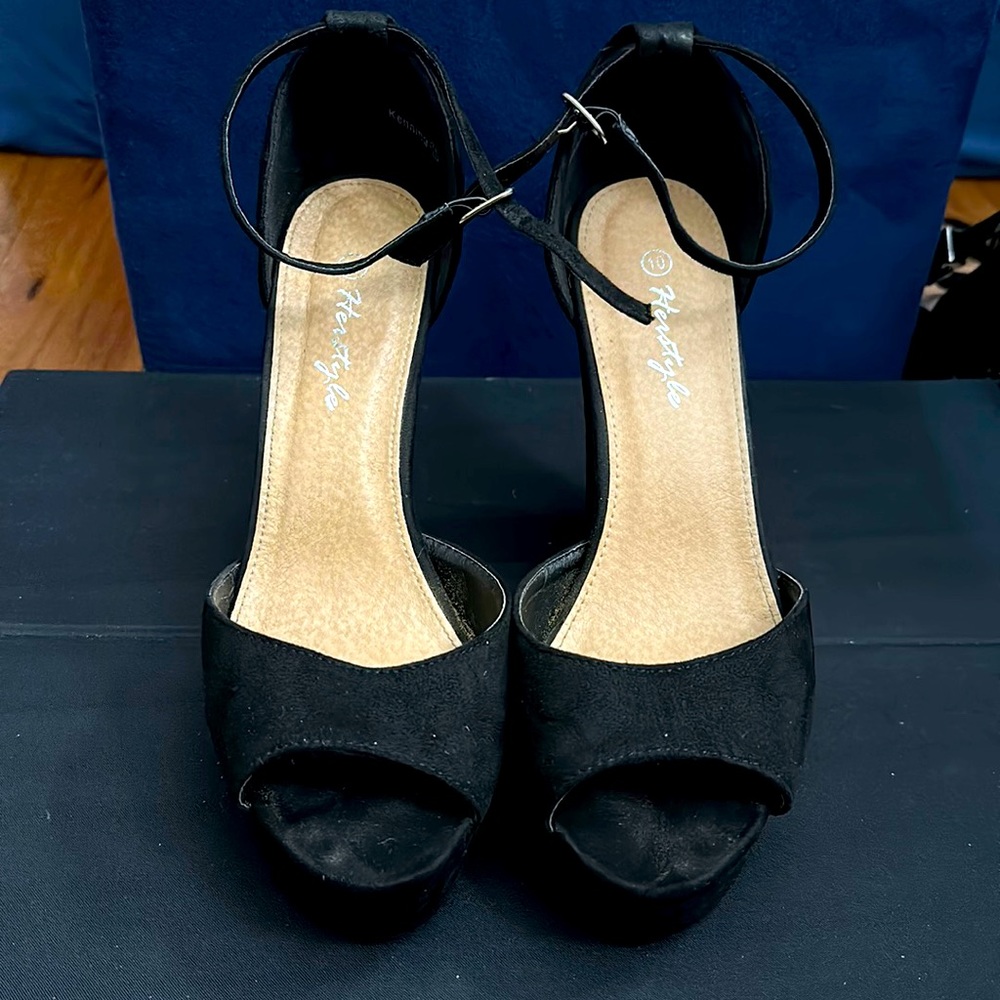 Chunky heeled sandals